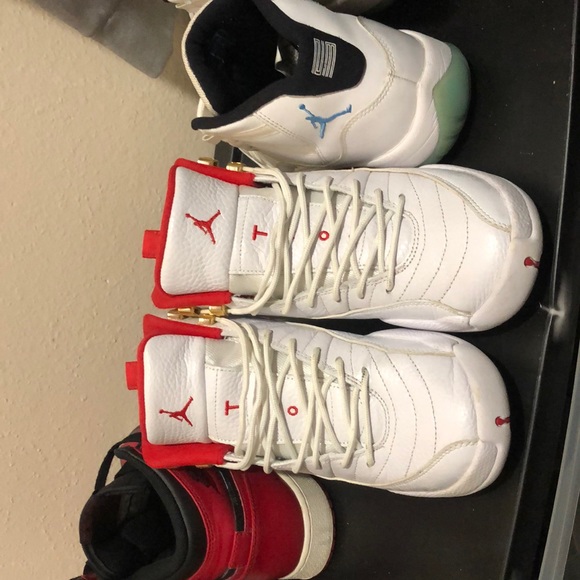 Retros 11 and retros 12 - Picture 2 of 8